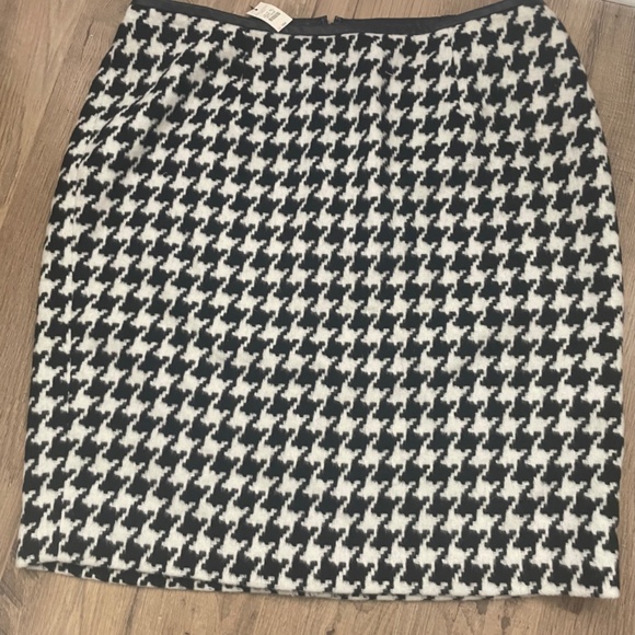 Talbots Skirt NEW! - Picture 1 of 2